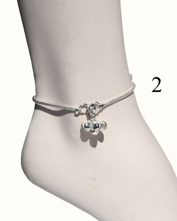 CAVIGLIERE IN WHITE METAL FINI
