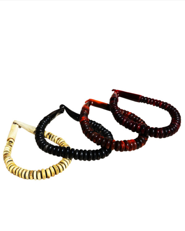 COLLANA GIROCOLLO IN CORNO O OSSO GRANDE A DISCHETTI