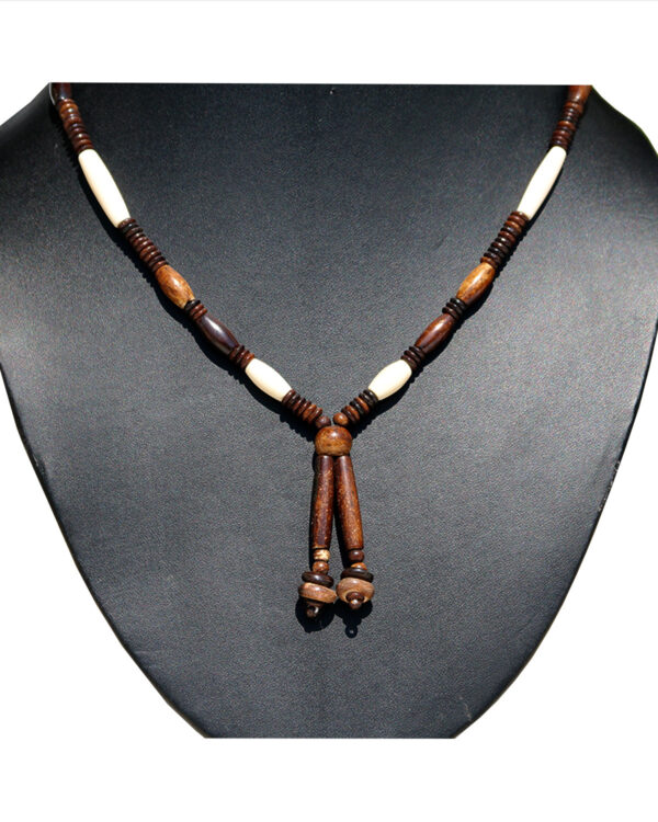 COLLANA IN OSSO PERLE PIATTE E LUNGHE CON DOPPIO PENDAGLIO
