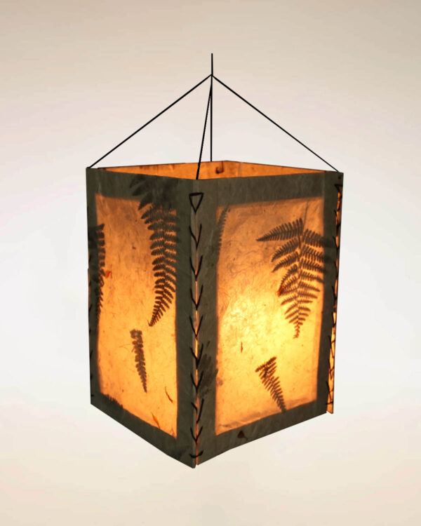 LAMPADARIO  IN CARTA DI RISO NATURALE