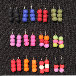 ORECCHINI IN LANA COTTA 3 PALLINE PICCOLE