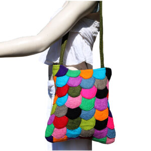 BORSA IN LANA COTTA CON CERCHIETTI COLORATI APPLICATI