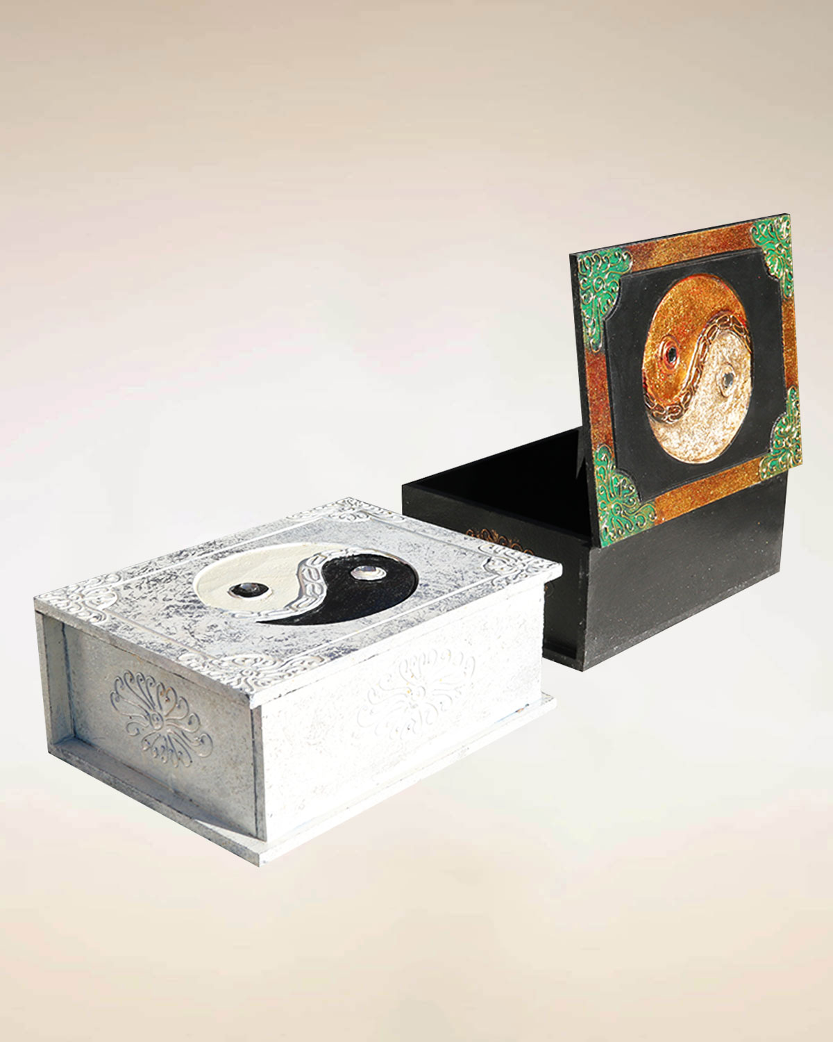 3775_1 SCATOLA COFANETTO CON TAO ORO O ARGENTO ( CM 25 X 18)