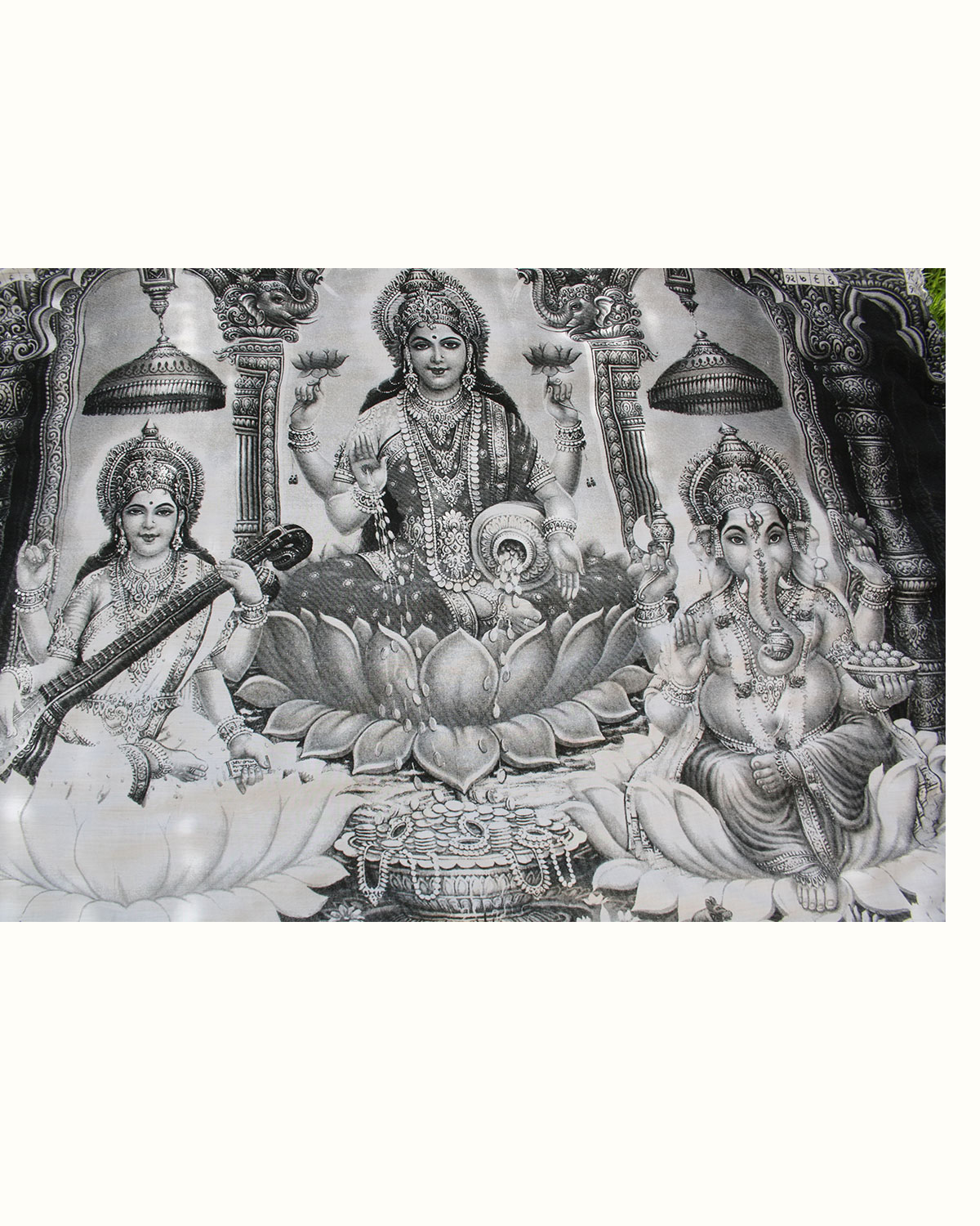 6301 TELO CON DIVINITA' SARASWATI LAXMI GANESH
